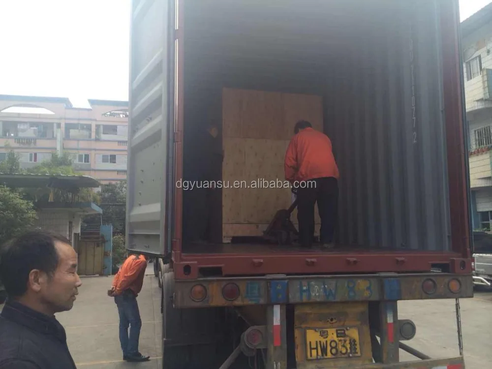 
Cutting board planer to plan the used cutting boards in Cafes 