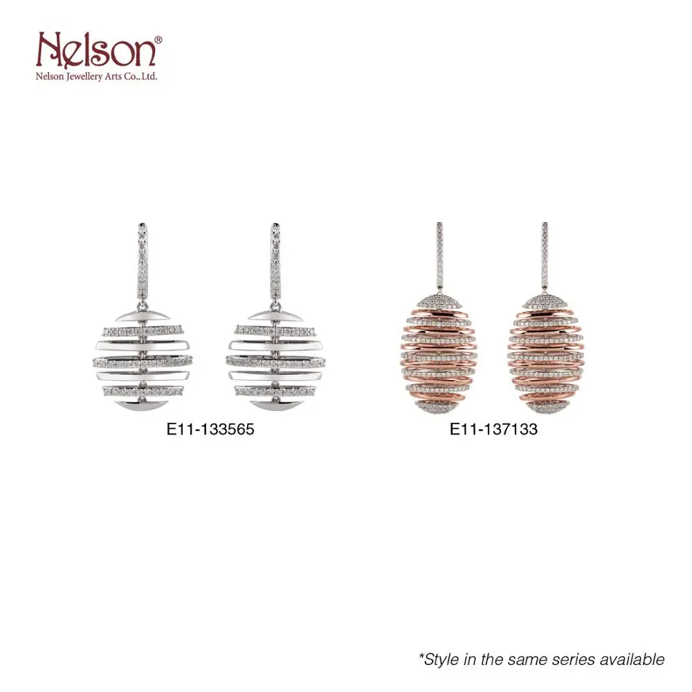 
2021 Top Quality Design Wholesales Price OEM ODM no MOQ Daily Wear 18K 750 Yellow Gold Natural Diamond Pendant For Ladies 