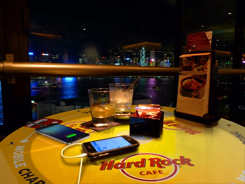 Cafe shop restaurant cell phone Charging station Table with wireless Qi top for quick mobile phone charging