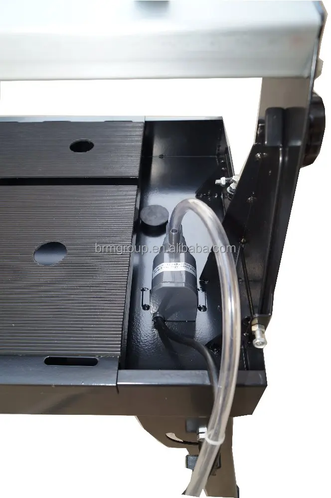 800W 600mm Electric Wet Tile Saw Cutter Smooth Rail Portable Tile Cutting Machine with Foldable Stand BM681