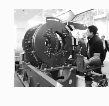 
Oilfield Breakout machine/bucking unit with 36 degree spinner for casing and pipes 