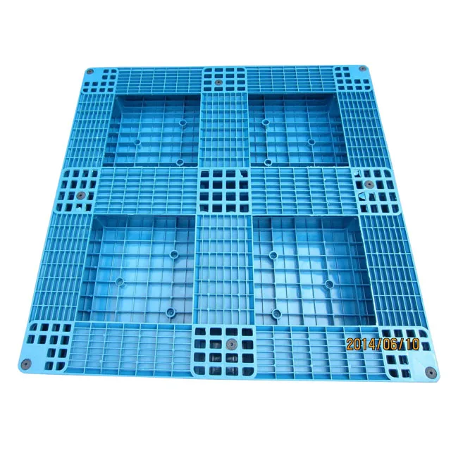 Cross bottom flat surface dynamic 2T plastic pallets