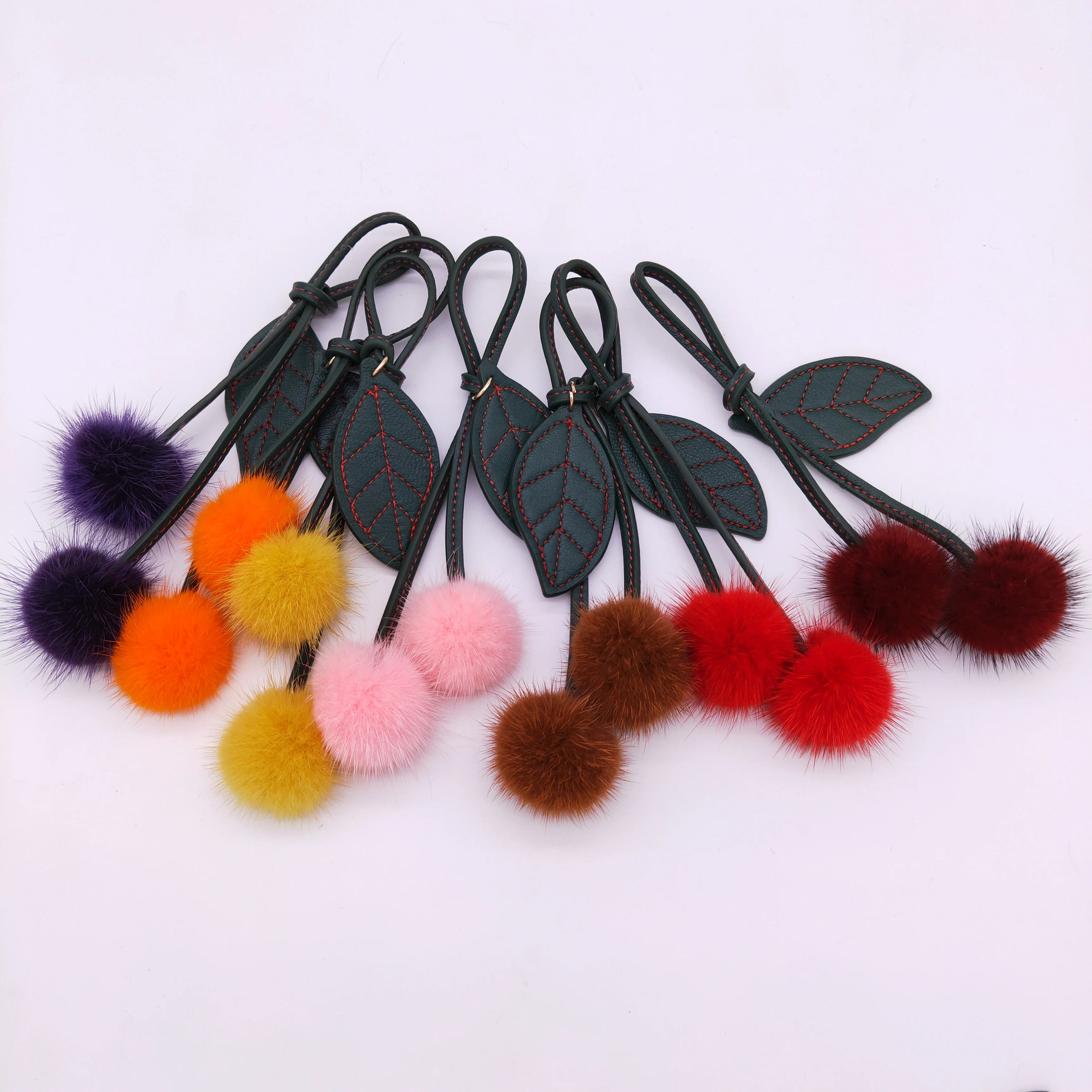 Classic fashion mink cherry key chain pendant Female bag Mink fur ball red cherry velvet ball bag pendant