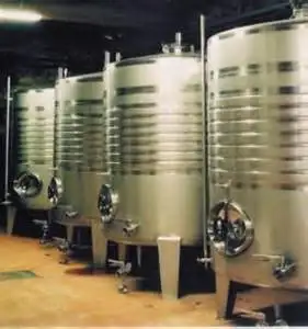 jacketed stainless steel wine Fermenting Equipment for vinyard brewer winery