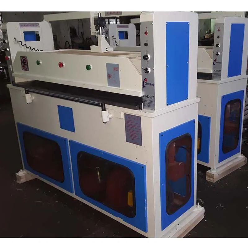 
plane beam bridge rubber slippers cutting machine 