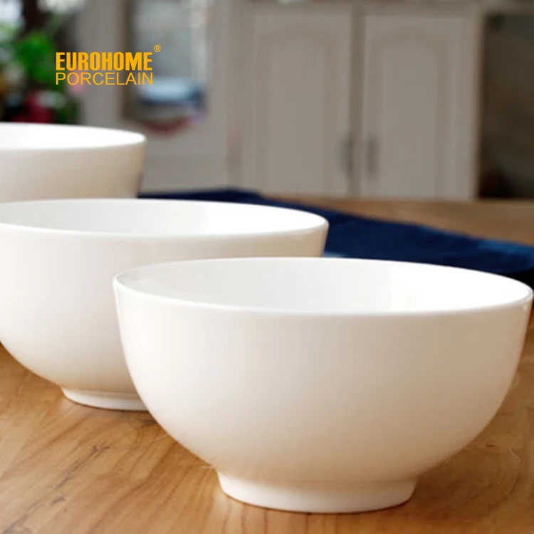 
made in china new products promotion porcelain soccer ball bowl <em><strong>wholesale hotel restaurant porcelain promotion small bowl, 5" soup bowl set</strong></em>