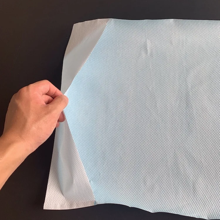 
custom wholesale disposable printed adult bibs with paper and waterproof film 