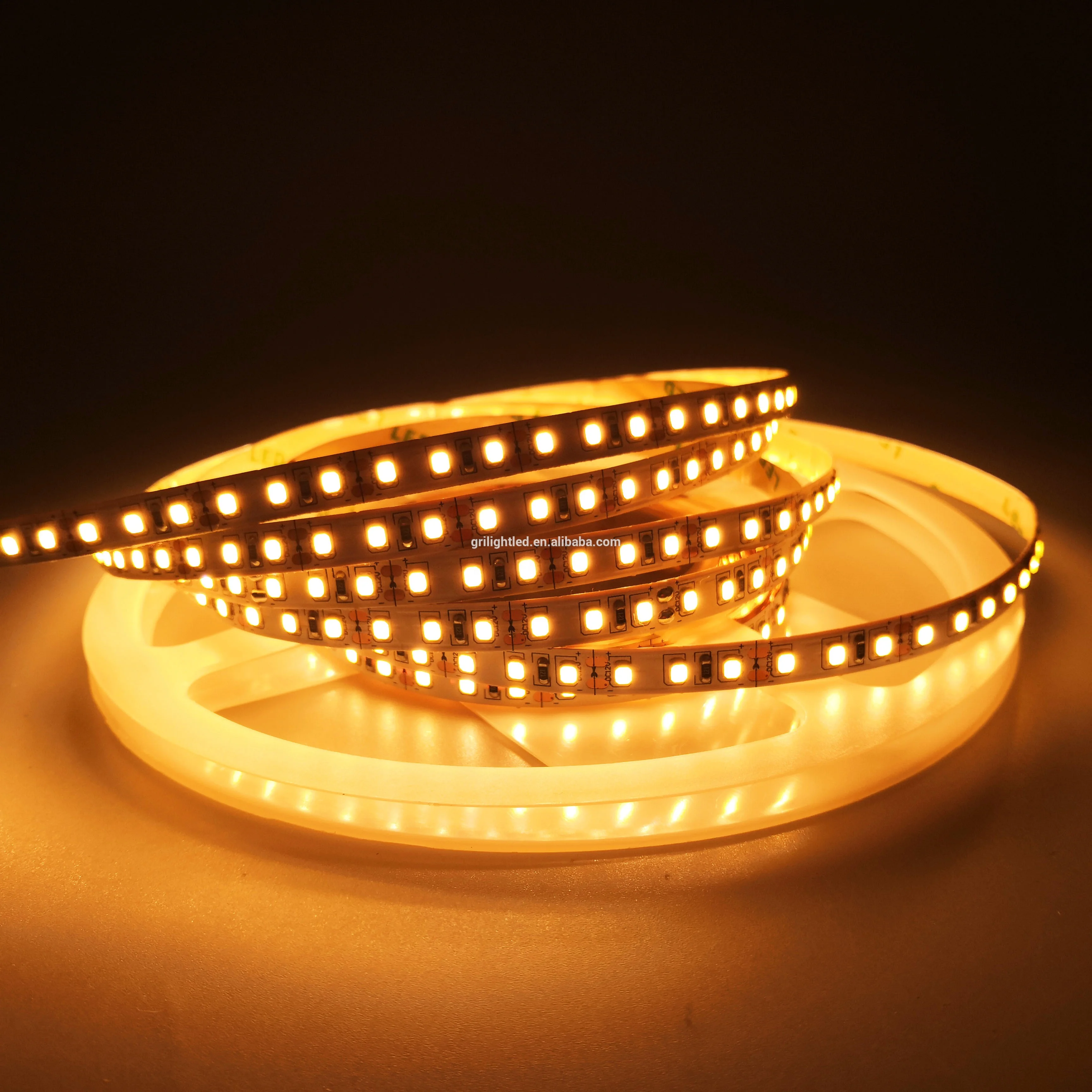 Многоцветный 60LED 120LED 12V 2835 Светодиодные полосы света водонепроницаемый 120 светодиодов на метр компании mlight работающая при напряжении