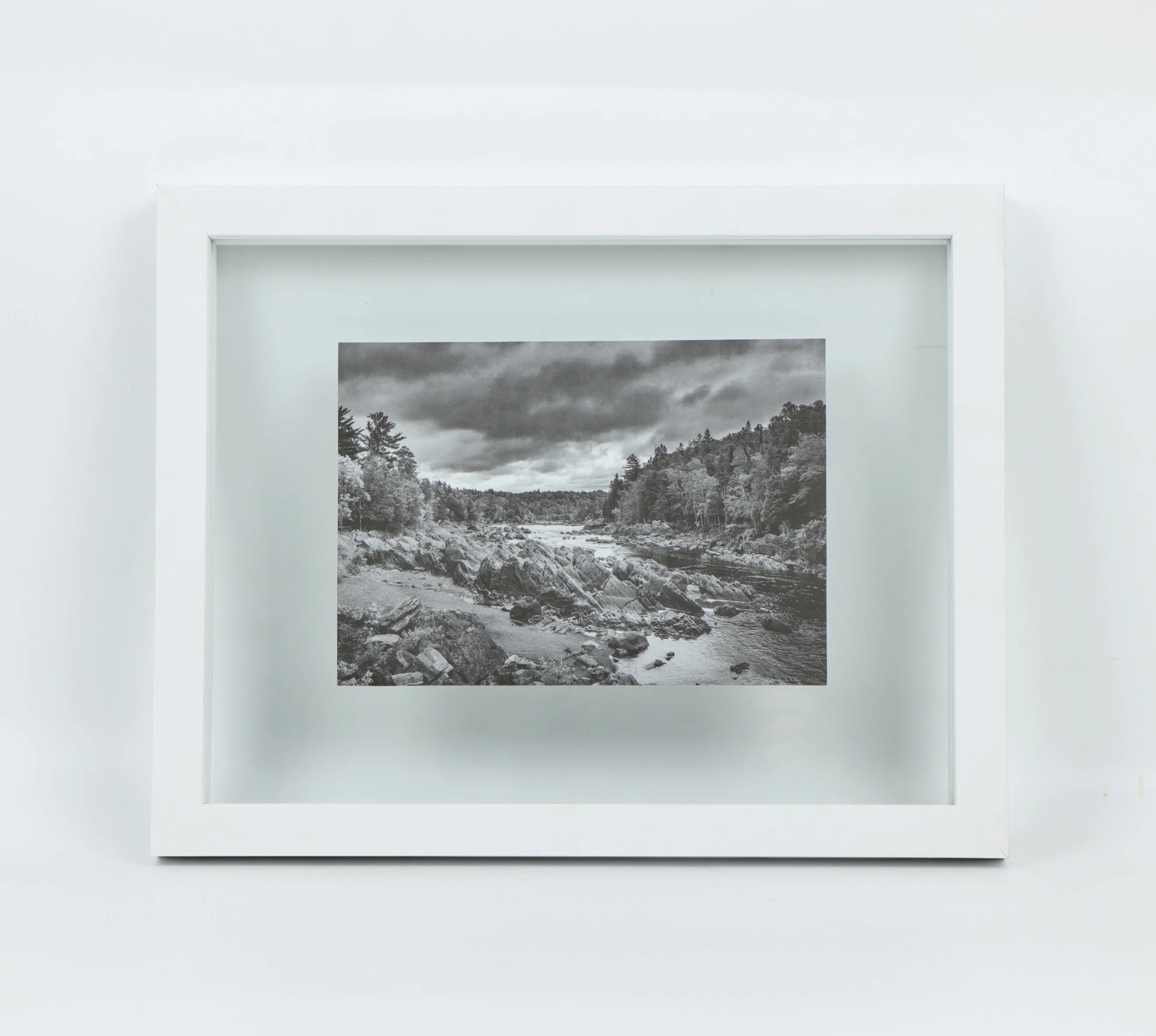 Floating Frame, MDF Floating Picture Frame, Real glass for holding photo