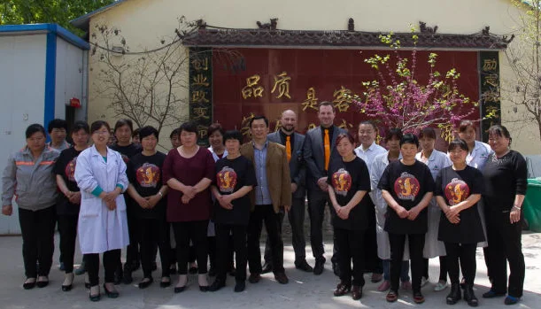 Cheap and high quality bird food and chicken food dried mealworms