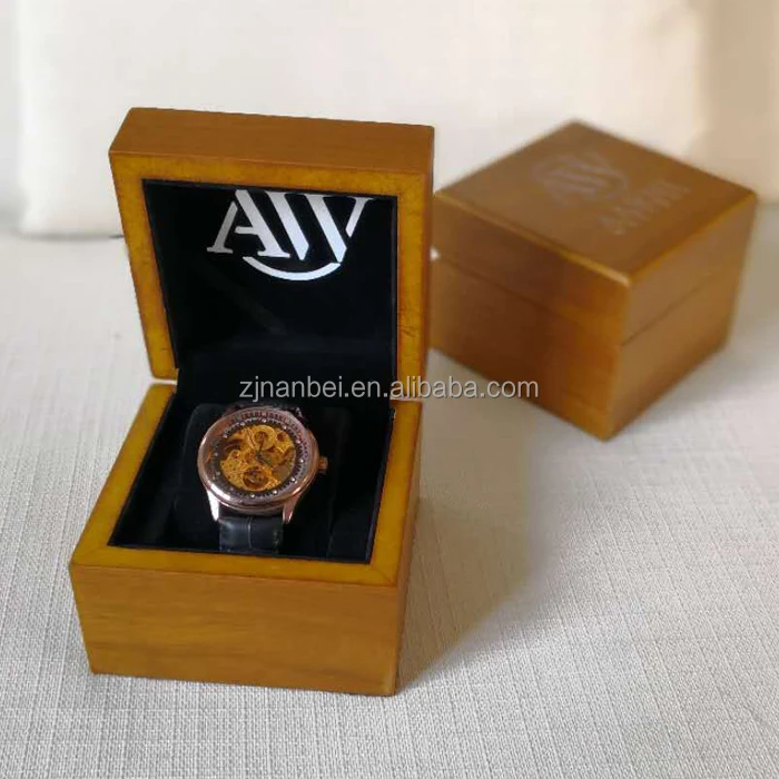 2024 Custom logo luxury walnut watch box black velvet lining wooden watch boxes