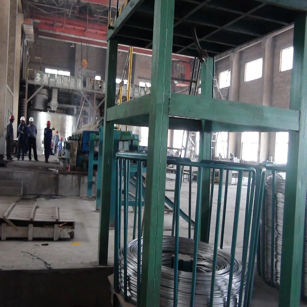 
 Машина для непрерывного литья и прокатки алюминиевых стержней  