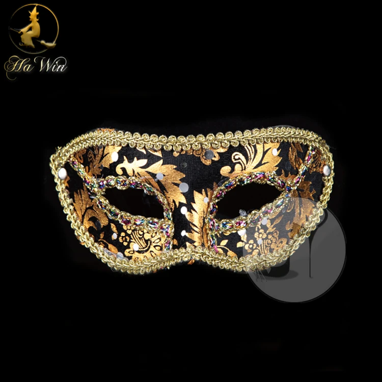 Factory supply customized face masks plastic party masks