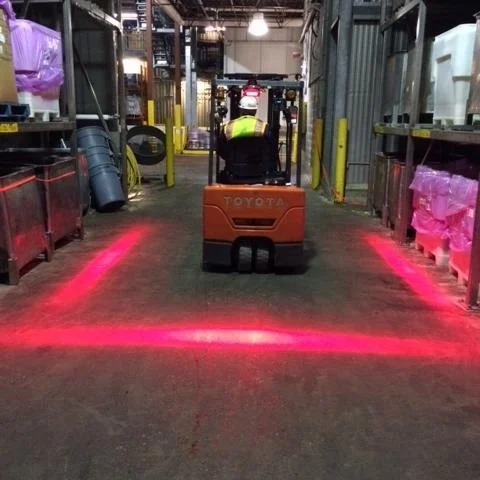 Сигнальная лампа для грузовика высокой мощности 24 Вт 110 В с красной зоной