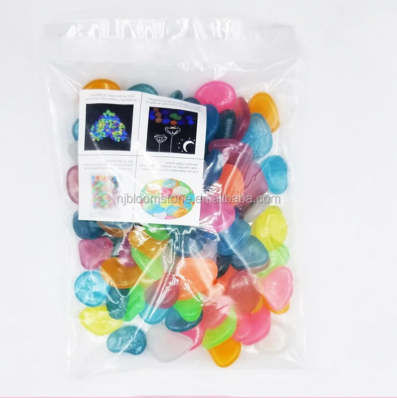 Светящийся камень с галькой