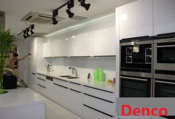 French country style Multifunetional high end wood kitchen furniture set factory in Foshan
