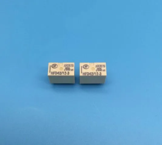 Реле HFD42-12-3 12VDC новый оригинальный