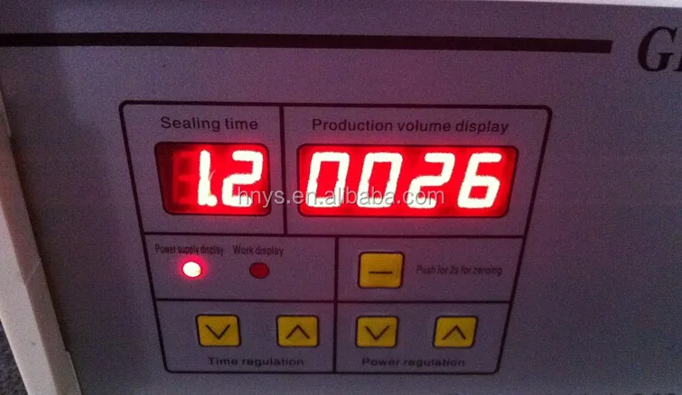 Manual induction heat sealer for bottles