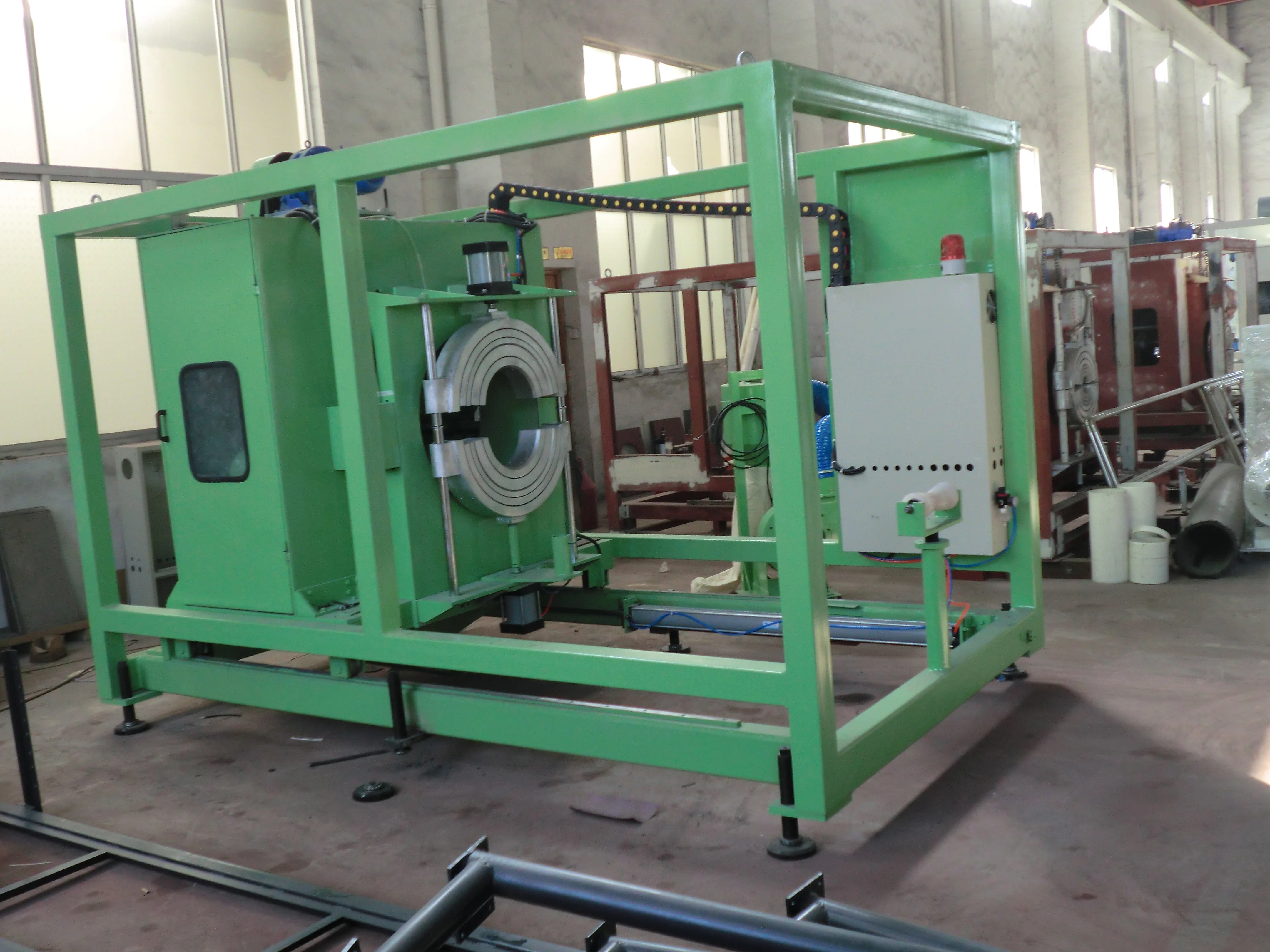 Машина для резки ПВХ, PE, PP, PPR пластиковых труб