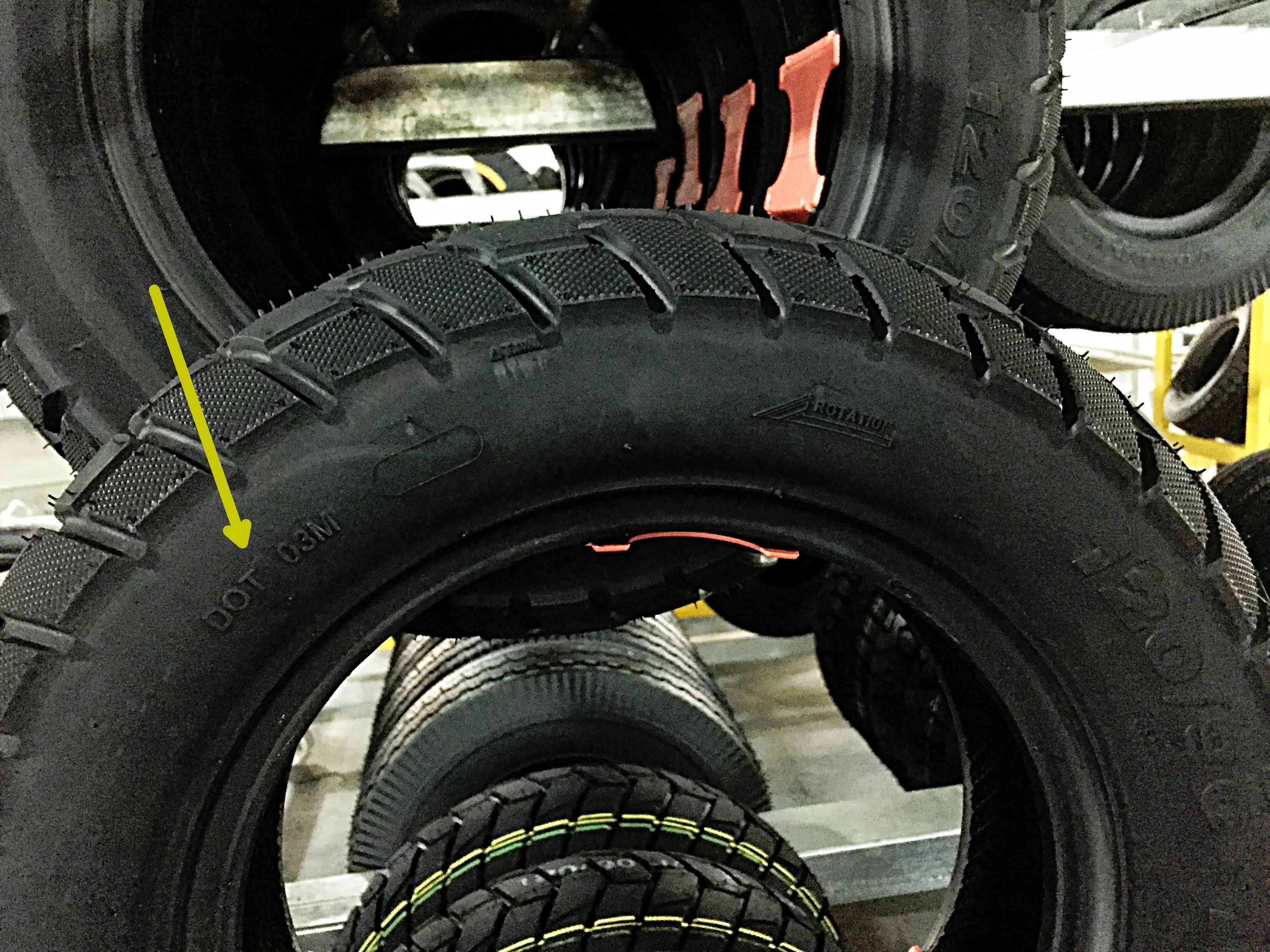 
tubeless 120/90-10 6PR 8PR Chinese manufacturer scooter tire 