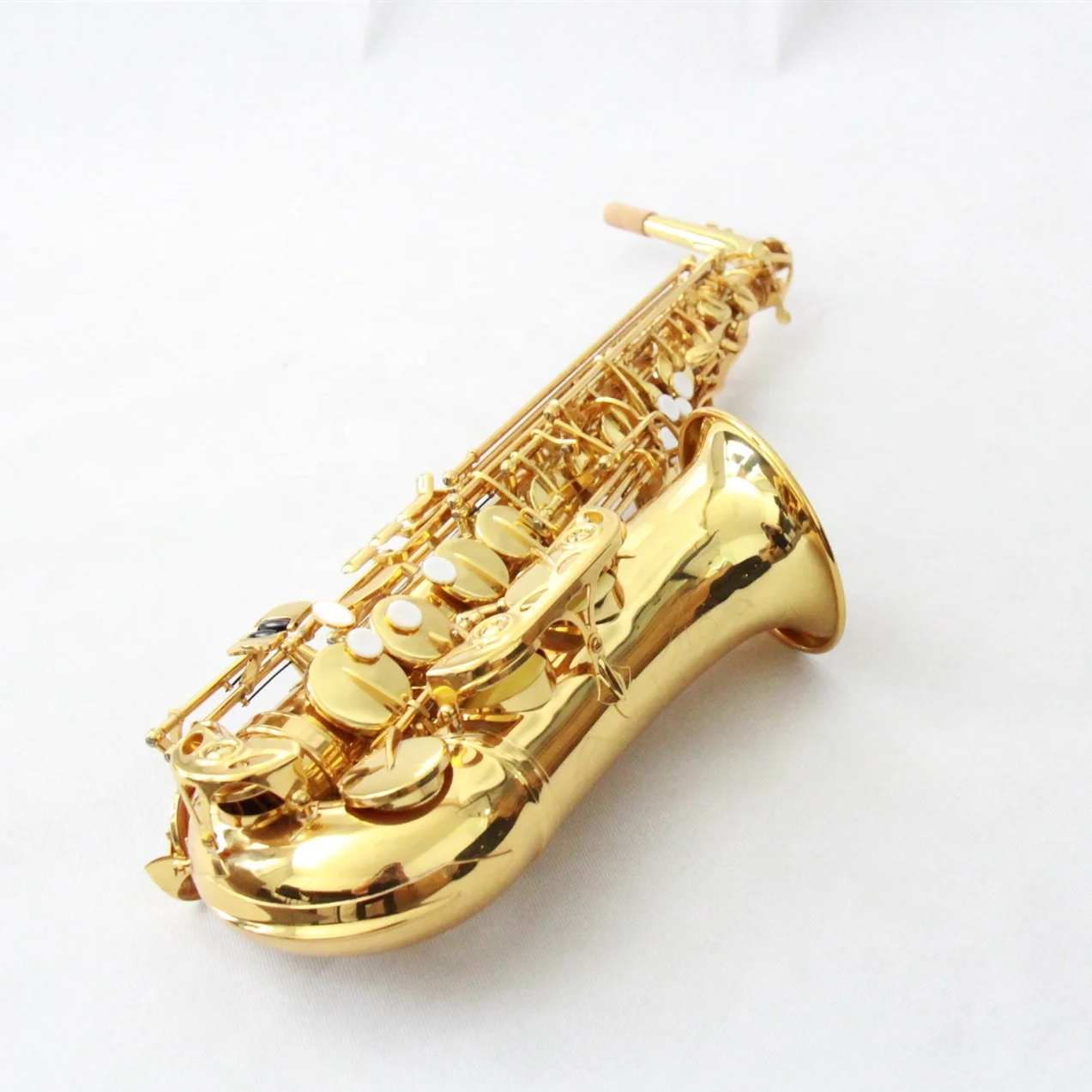 
Wholesale E flat White Plate Brass Material Gold Lacquered Alto Saxophone 