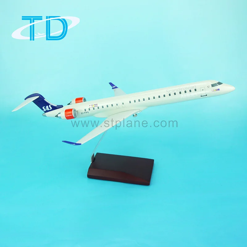 CRJ-900 1:100 36.4cm SAS Miniature Airplane Models