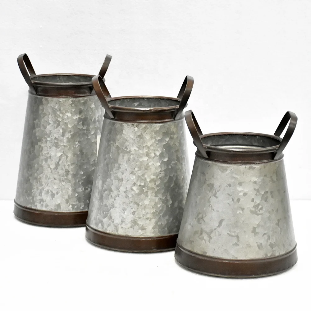 Home Decoration Small Rustic Vintage Farmhouse Garden Metal Tin Flower Pot,Handmade Metal Planter Pot,Metal Planter Wholesale