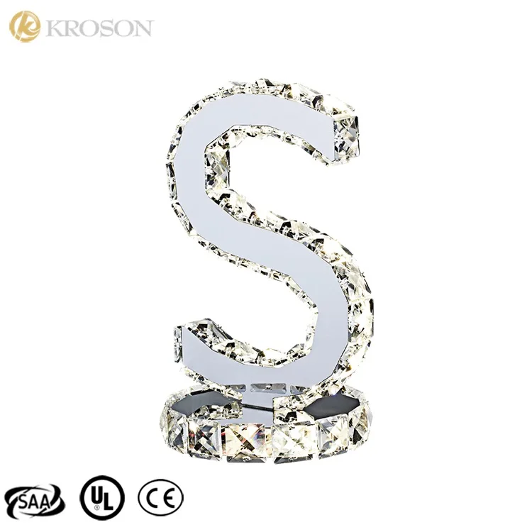 
 Оптовая продажа 2018, новая светодиодная Хрустальная настольная лампа в форме сердца, домашнее декоративное освещение, маленькая Хрустальная люстра, прикроватная настольная лампа  