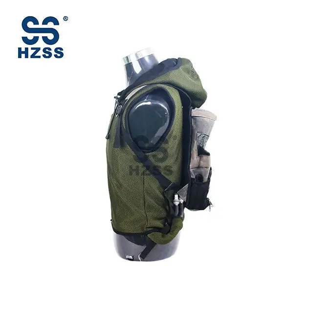 Микросистема для охлаждения кузова одежды с жидкостным охлаждением, теплообменник