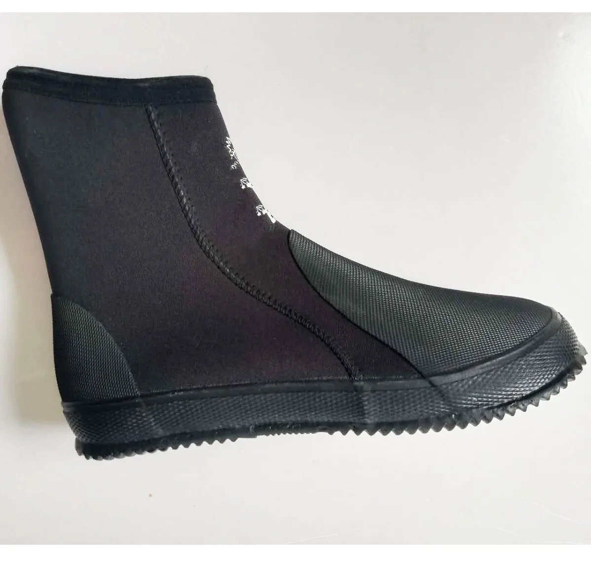 
Soft rubber diving boots surfing neoprene dive boots 