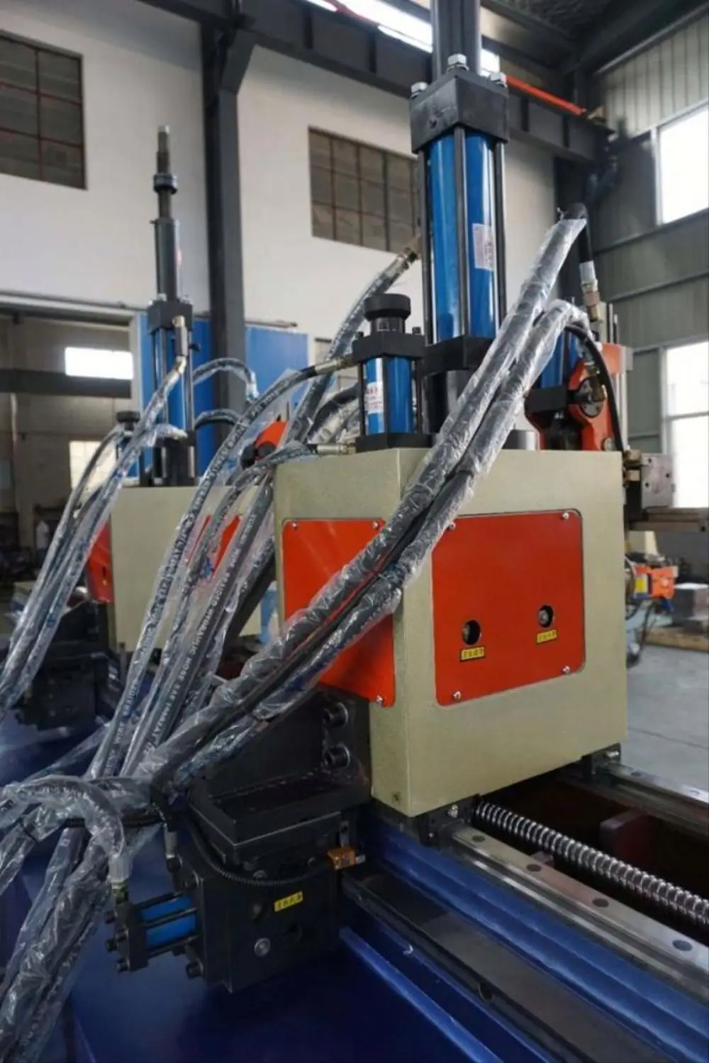 SW38CNC широко используемые гибочные машины для труб из нержавеющей стали с u-образным болтом и двойной