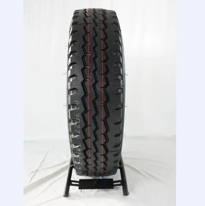 TBR truck and bus tire truck tyre 215 75 17.5