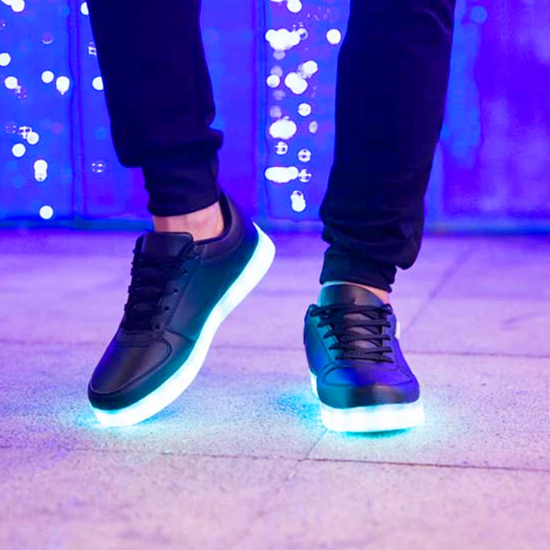 Low top Black White Flashing Lights Shoes Wholesale Led Light Up Shoes