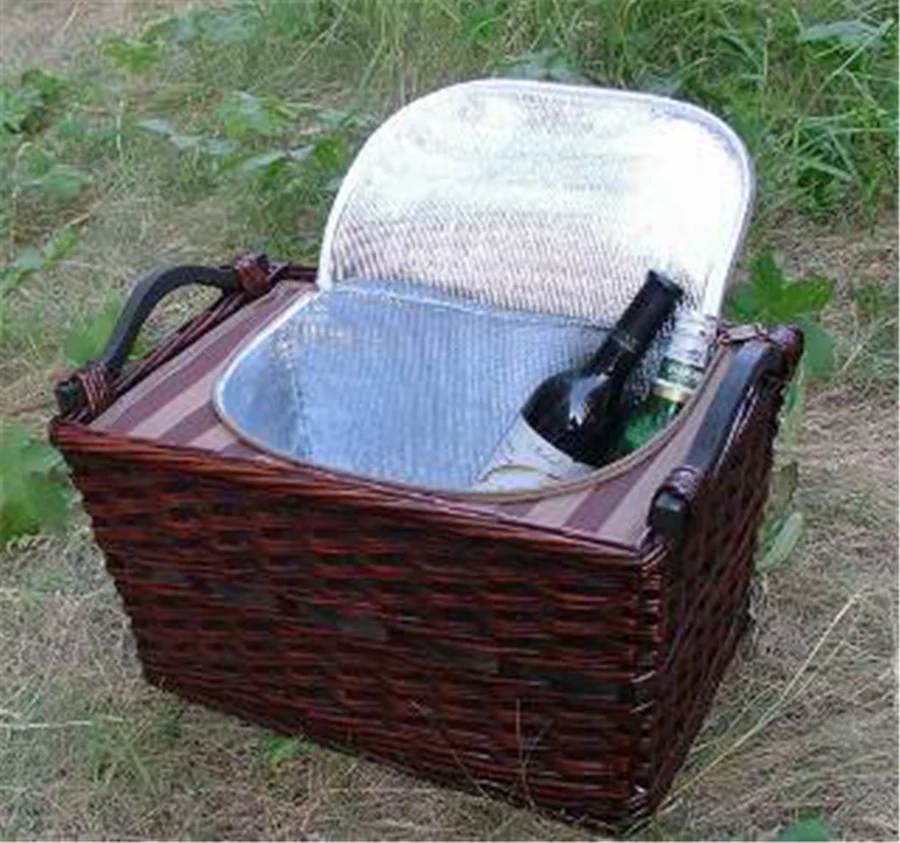 4 Person picnic basket wicker hamper for gift basket