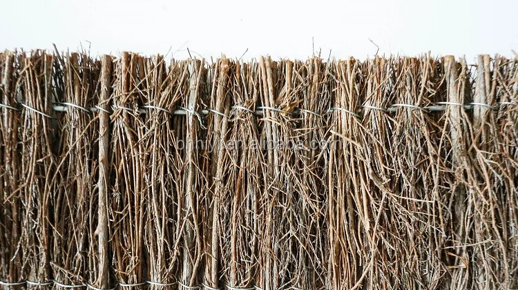 Eco Friendly Hand Made Garden Brushwood Edging Screens Lawn Edge Fence Landscape Edging Fencing