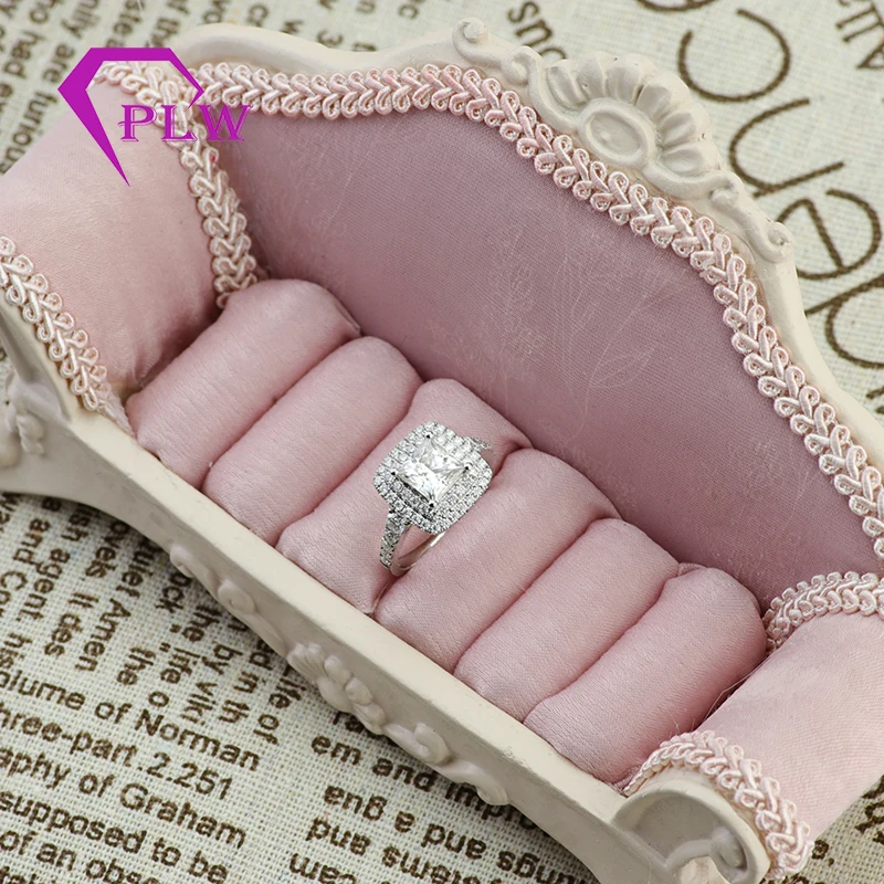
6.5X6.5mm princess cut center moissanite platinum 950 engagement ring for bride 