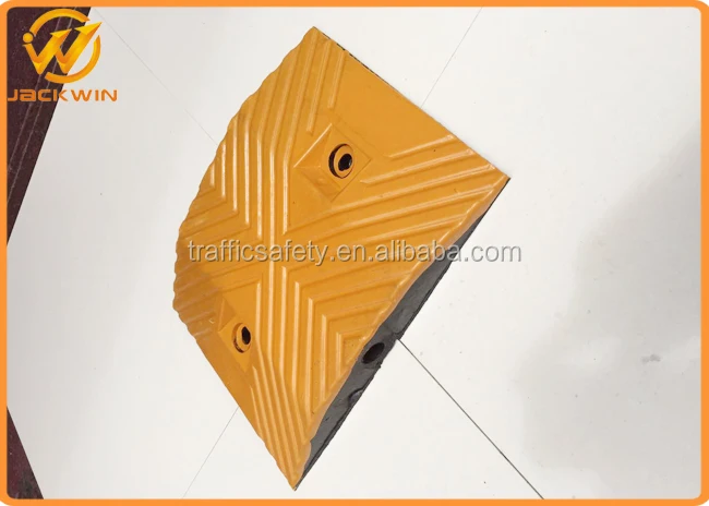 High Compression Resistant Rubber Speed Bumps For Sale
