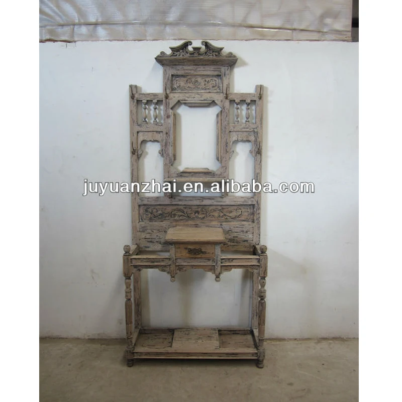 Туалетный столик и мебель