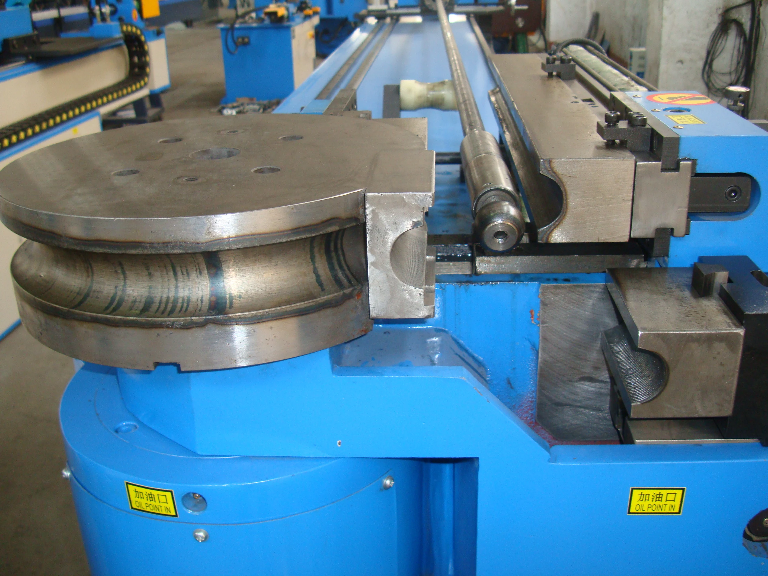 
automatic CNC pipe bending machine 