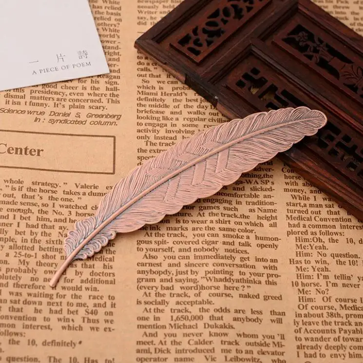 Custom new Creative Gifts Copper Book Marks Metal Feather 3d Bookmark