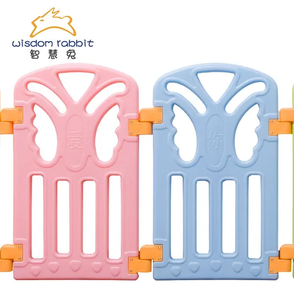 China Supplier Latest Main Designs New Kids Plastic Portable Fence