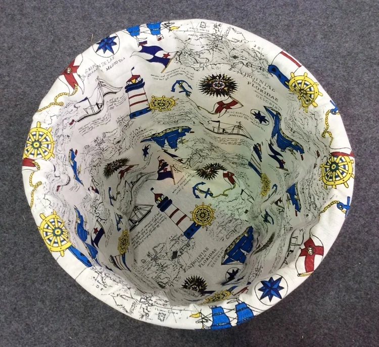 Wholesale large decorative novelty cheap wicker corner laundry hamper with lid