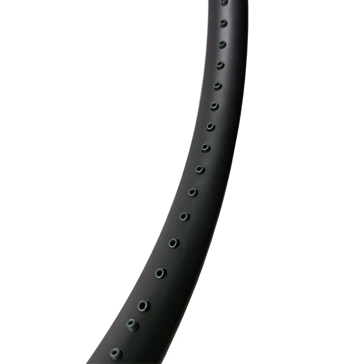 
Custom high-end new model 100% carbon fiber tennis rackets with 105 head size WTT04 China factory 