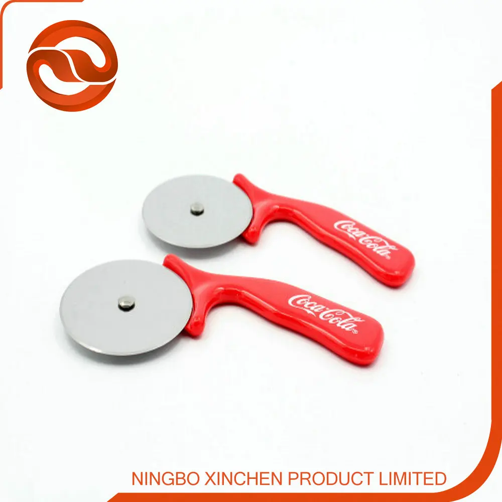 
2016 customeized logo promotional plastic handle pizza cutter,pizza cutter 
