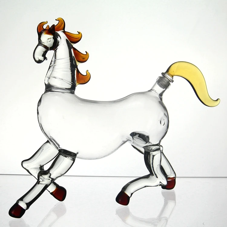 Animal Horse Novelty Bourbon Whiskey Decanter For Vodka Rum Tequila or Any Other Liquor Decanter with Colored Glass Accents