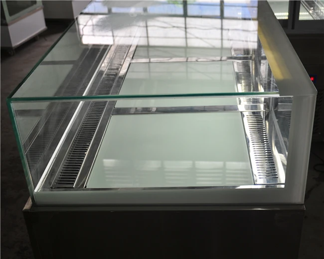 Golden Supplier Birthday Cake Dessert Shop Used Bakery Display Counter