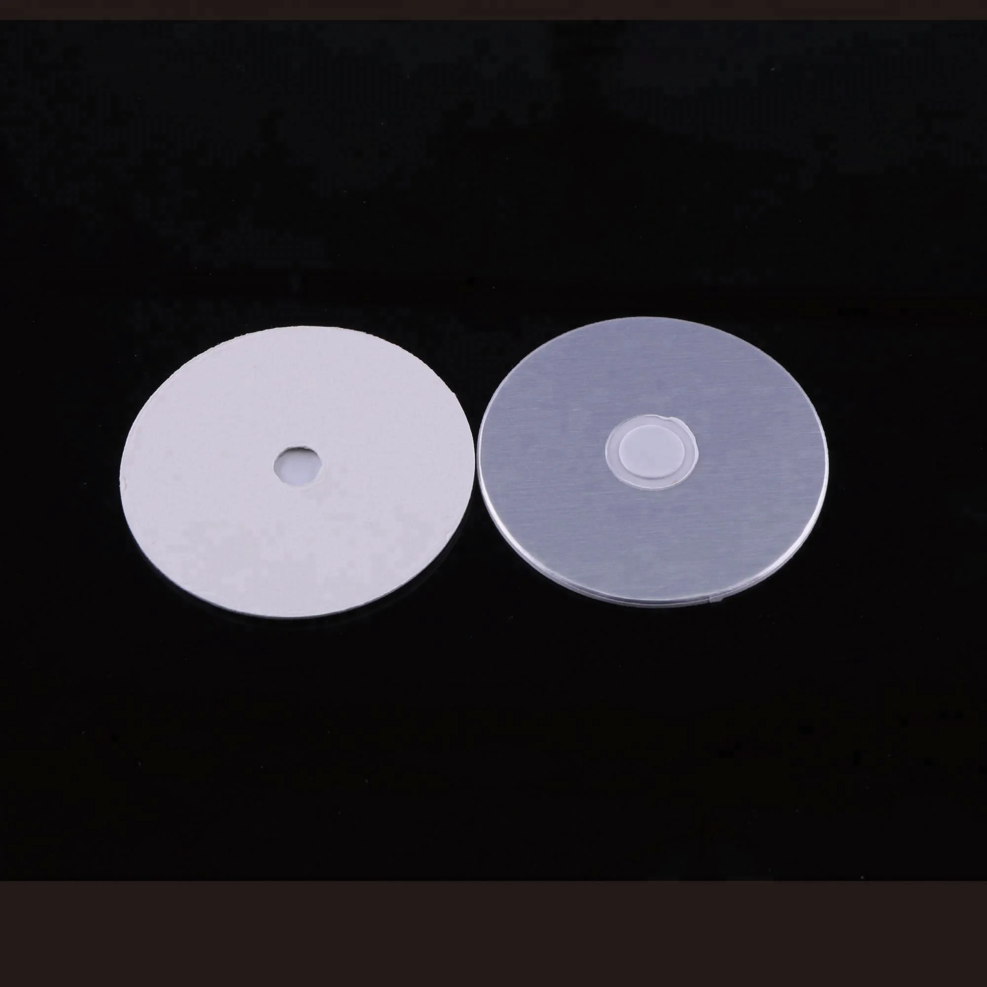 Factory Low Price Oil Rate 8 Peroxide Induction Cap Chemical Breather Vent Liner