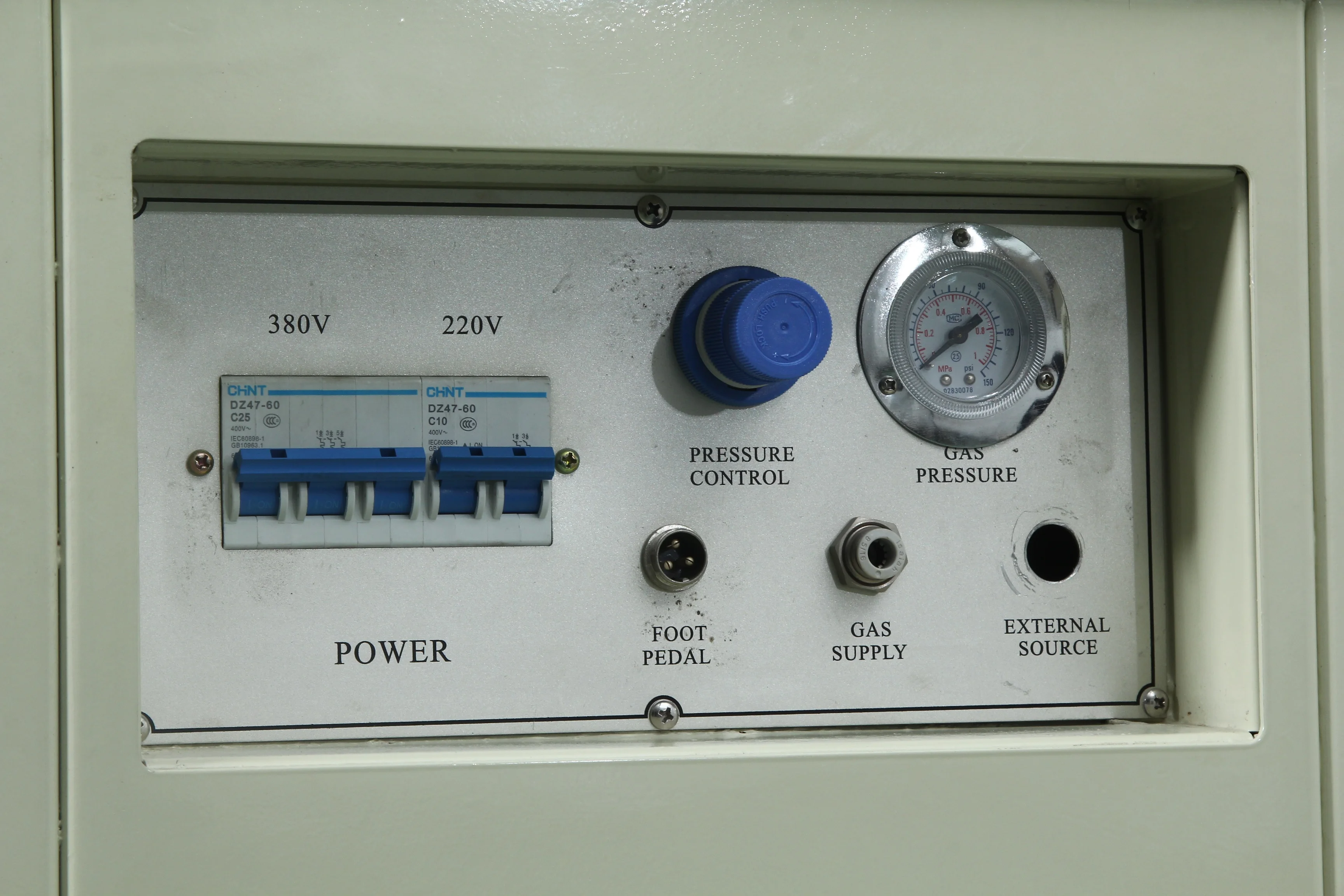 Semi Automatic Vertical External Nozzle Food Nitrogen Gas Flushing Plastic Bag Vacuum Sealing Machine