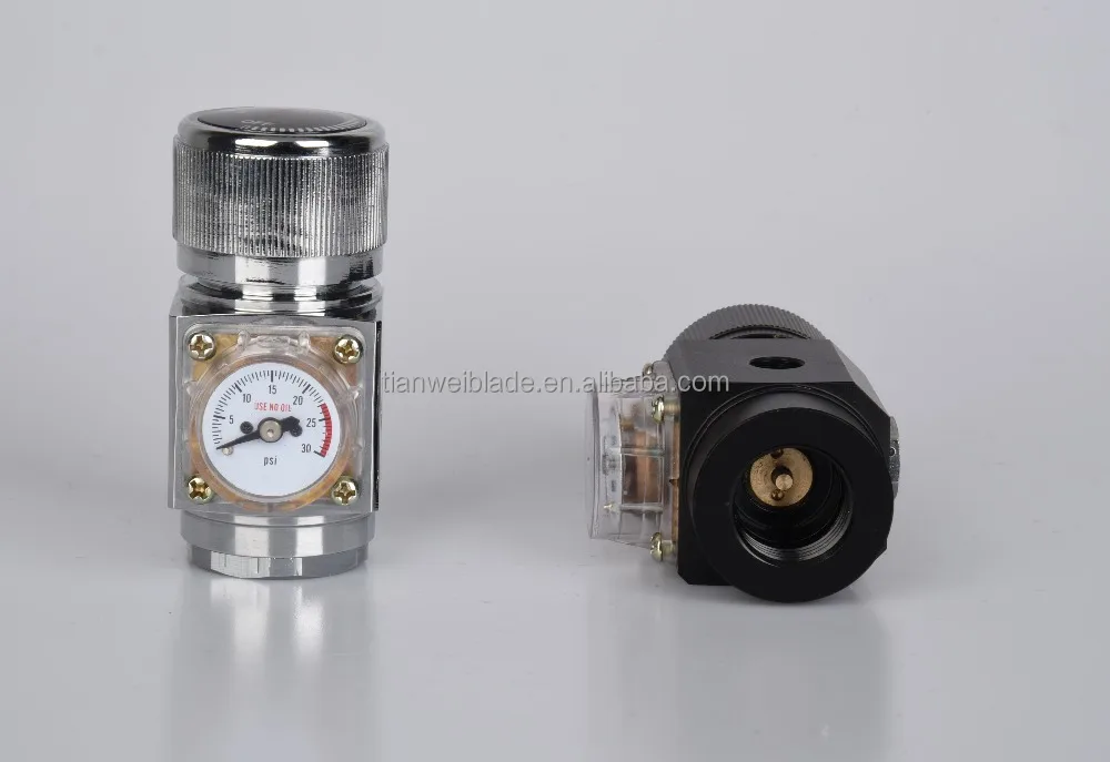 2017 New design High quality aluminum mini Co2 paintball regulator/paintball gun high pressure