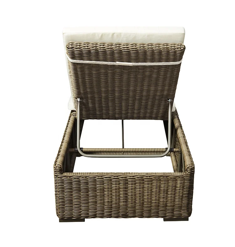 Outdoor Furniture Modern Wicker Sunbed Patio Rattan Sun Lounger Chair